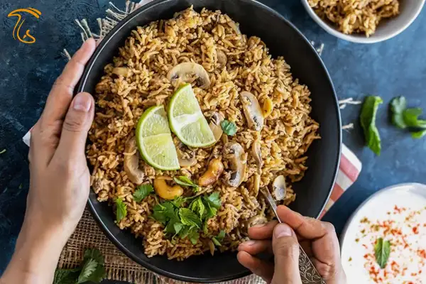 دستور پخت قارچ پلوی هندی