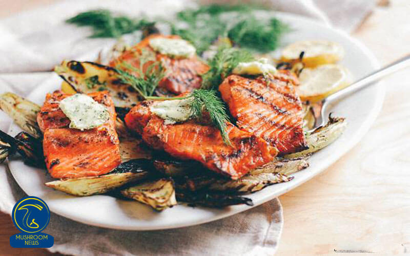 آموزش آشپزی با قارچ - طرز تهیه خوراک ماهی سالمون و قارچ - غذای دریایی