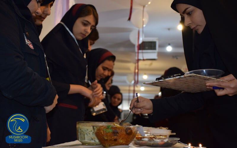 تصاویر اولین مسابقه آشپزی با قارچ در سطح مدارس