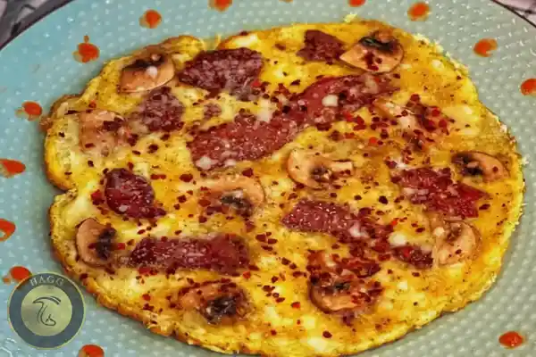 املت بیکن و قارچ