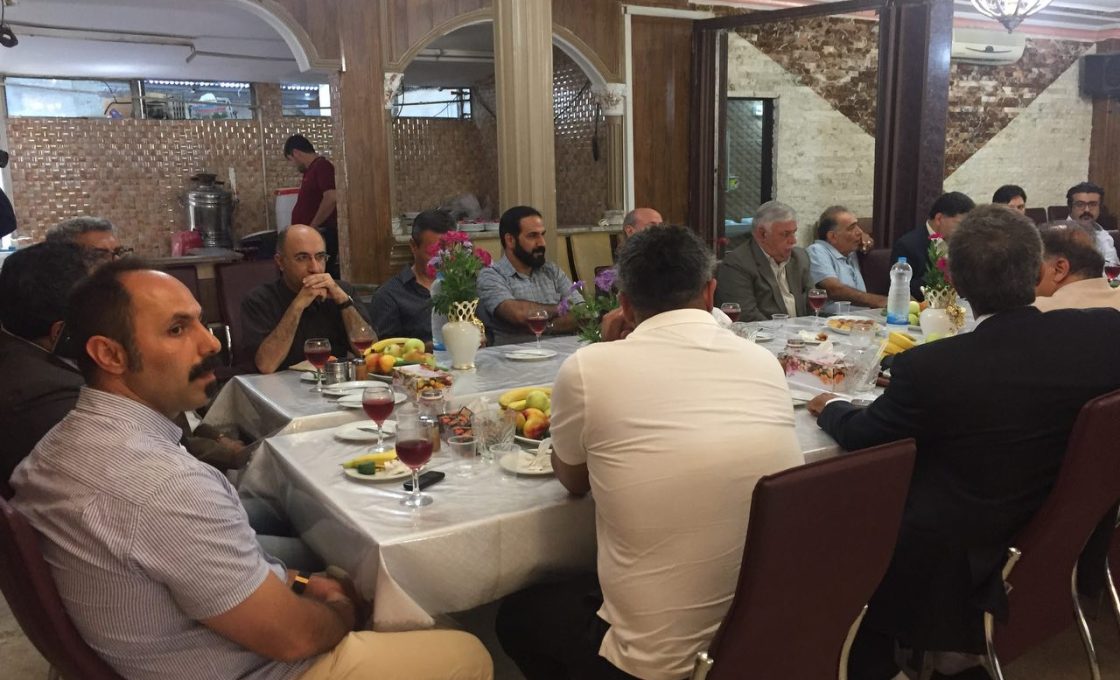 جلسه مشترک توليدكنندگان قارچ خوراكی و عوامل توزيع