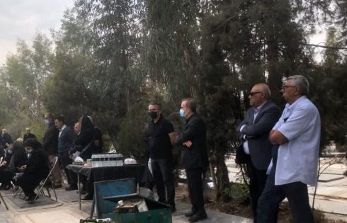 خاکسپاری آرش افشار