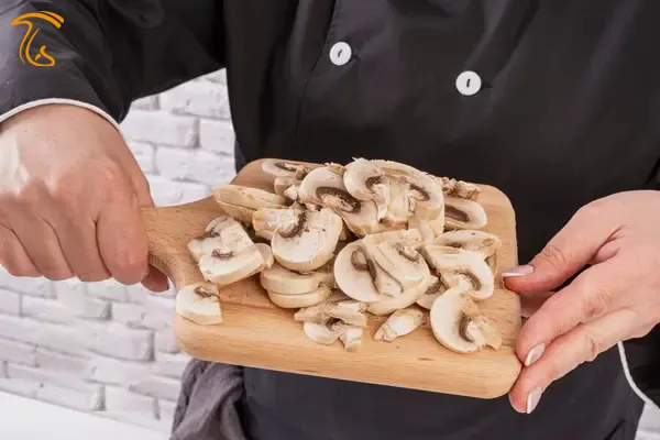 خرد کردن قارچ 