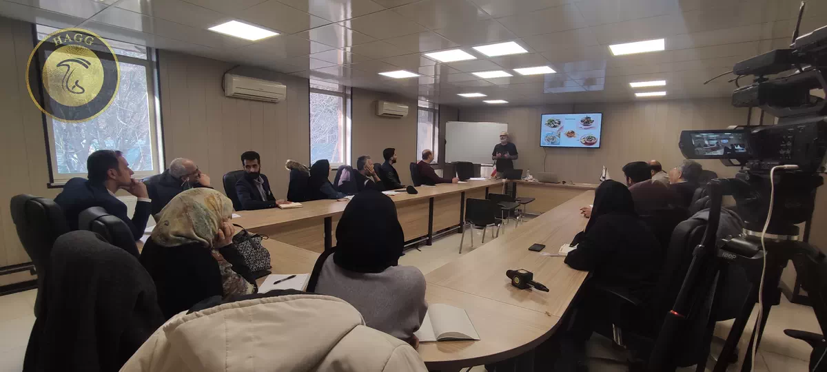برگزاری دوره آموزشی پرورش قارچ جهاد دانشگاهی با تدریس مهندس میرزاده (مدیر تولید قارچ ملارد)