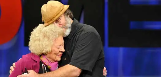 paul stamets با قارچ دم بوقلمون بیماری سرطان مادرش را درمان کرد