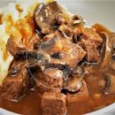 آموزش آشپزی با قارچ - خوراک گوشت گوساله و قارچ