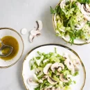 طرز تهیه سالاد کرفس و قارچ
