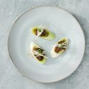  تره سرخ شده با سس قارچ ژاپنی