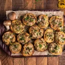 طرز تهیه تست قارچ و پنیر با سبزیجات - طرز تهیه تست قارچ پنیری