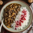 طرز تهیه خورشت فسنجان با قارچ